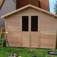 cabane de jardin en bois